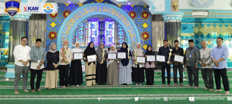 Penyerahan_Trofi_Juara_Seleksi_MTQMN_2025_Tingkat_Universitas_Medan_Area.jpg