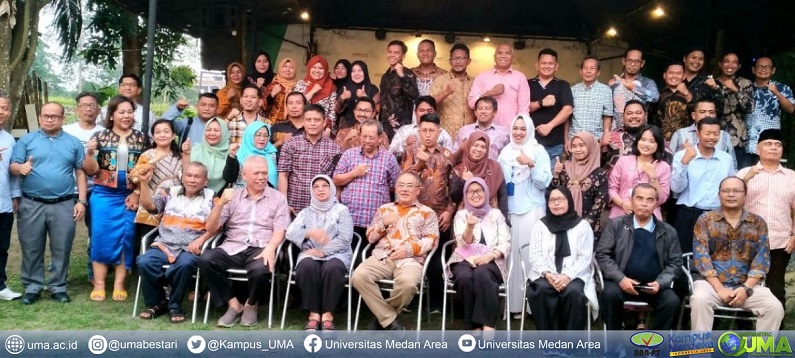 dosen-dan-mahasiswa-magister-agribisnis-uma-gelar-silaturahmi-guna-perkuat-sinergitas.webp