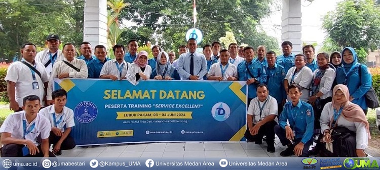 dosen-magister-psikologi-uma-motivasi-pegawai-perumda-air-minum-tirta-deli-tingkatkan-service-excellent.webp