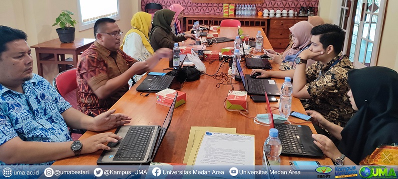 dosen-uma-lulus-ujian-sertifikasi-kompetensi-auditor-person-iso-17024.webp