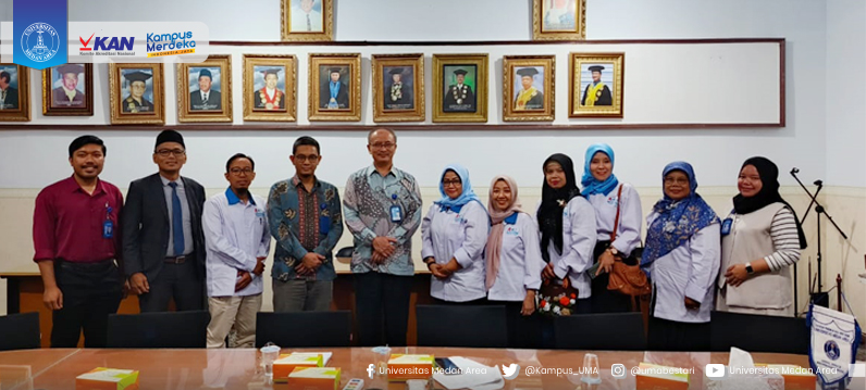 kunjungan-audiensi-panitia-rakernas-ascb-indonesia-dan-seminar-nasional-ke-kampus-uma.webp