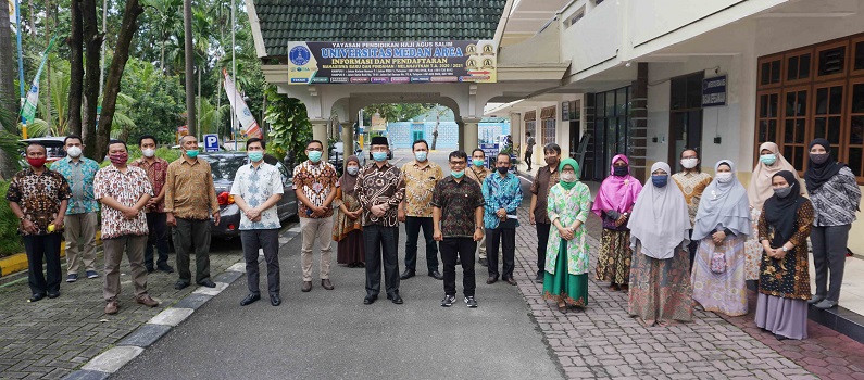 mou-uma-dan-iai-sumut.JPG