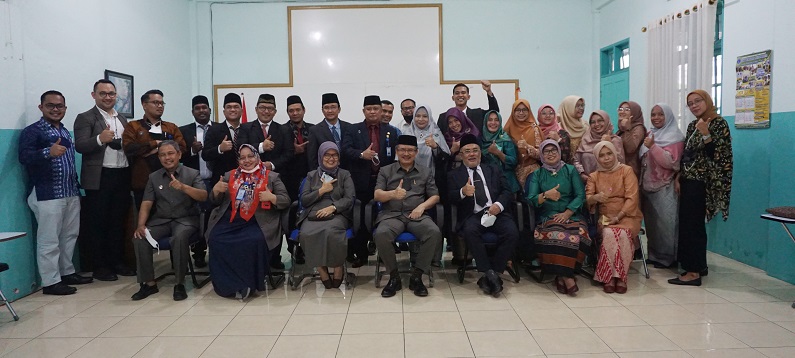 pelantikan-fungsionaris-fakultas-dan-pascasarjana-universitas-medan-area-periode-2021-2023.webp