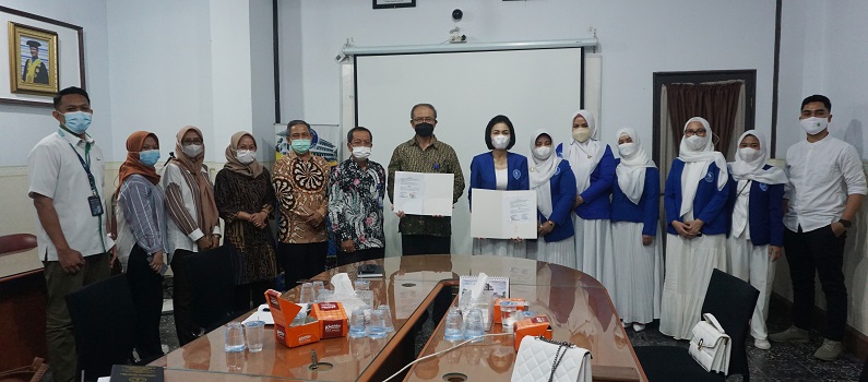 penandatanganan-mou-uma-dengan-iwapi-kota-medan.JPG
