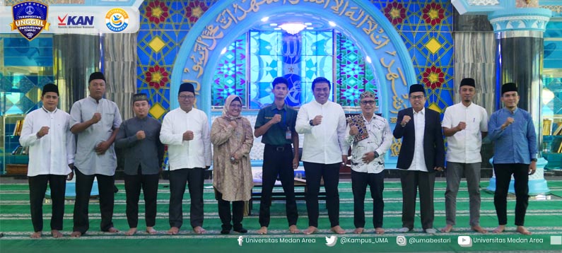pengajian-menguatkan-spirit-qurban-dan-haji-dalam-menyambut-mahasiswa-baru.webp