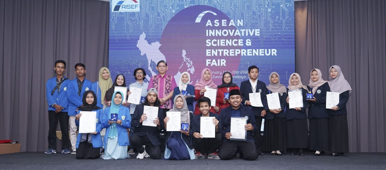 prestasi-mahasiswa-uma-lomba-asean-innovative-science-and-enterpreneurship-fair1.jpg
