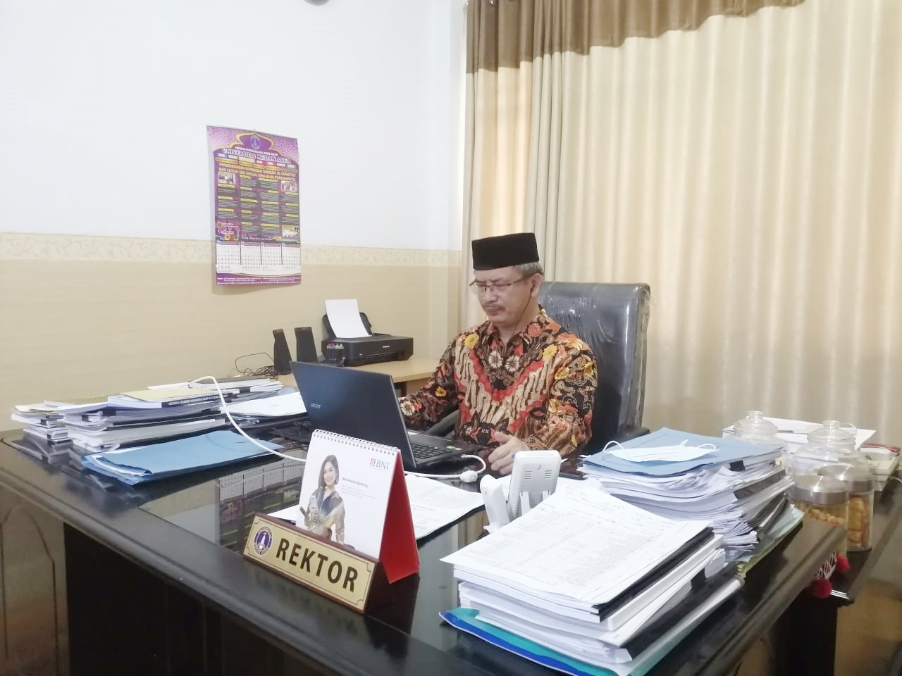 sambutan-rektor-uma-pengolahan-kompos.jpg