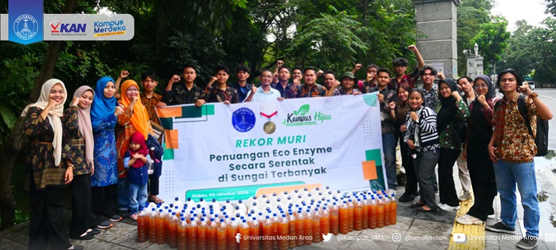 uma-berpartisipasi-dalam-rekor-muri-penuangan-cairan-eco-enzyme-di-lima-titik-lokasi.webp